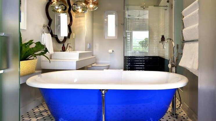 Luxury King/Twin Room